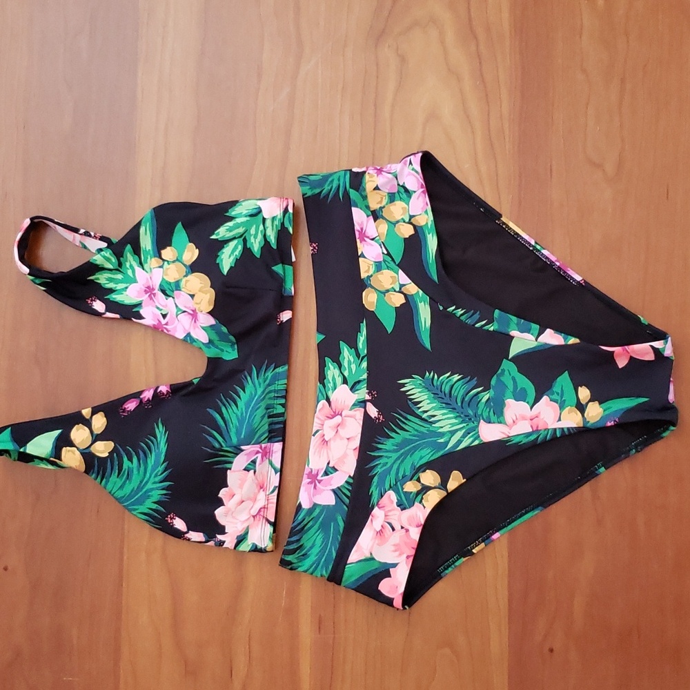 Sun Labs Swim Black and Tropical Print Bikini